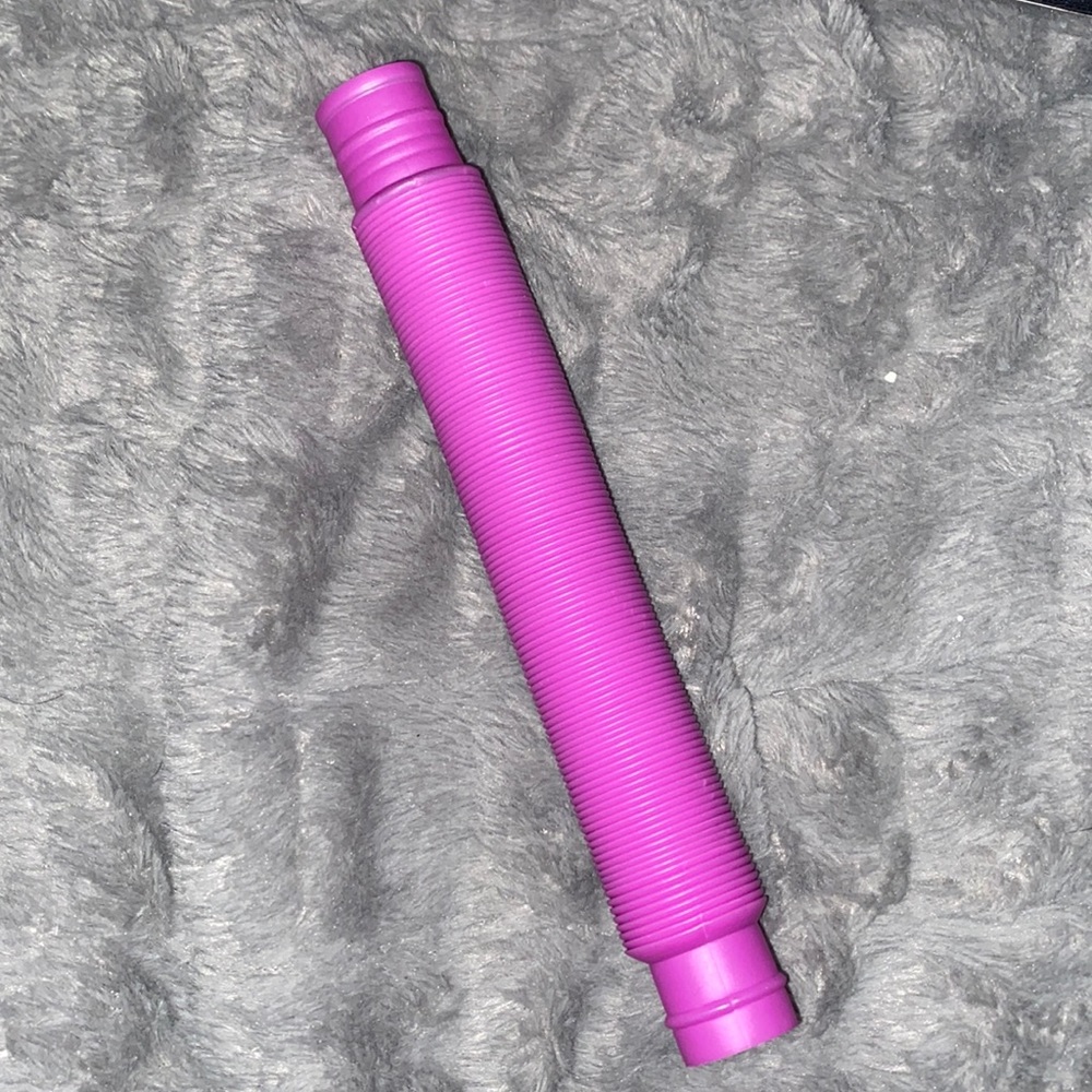 Fidgets - Picture 2 of 4